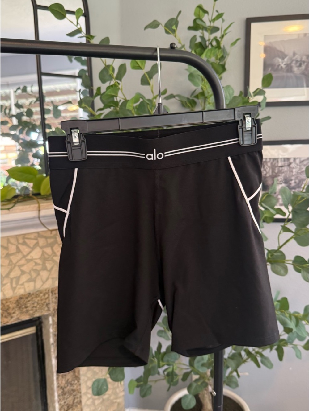 ALO Yoga Black Athletic Shorts with White Trim